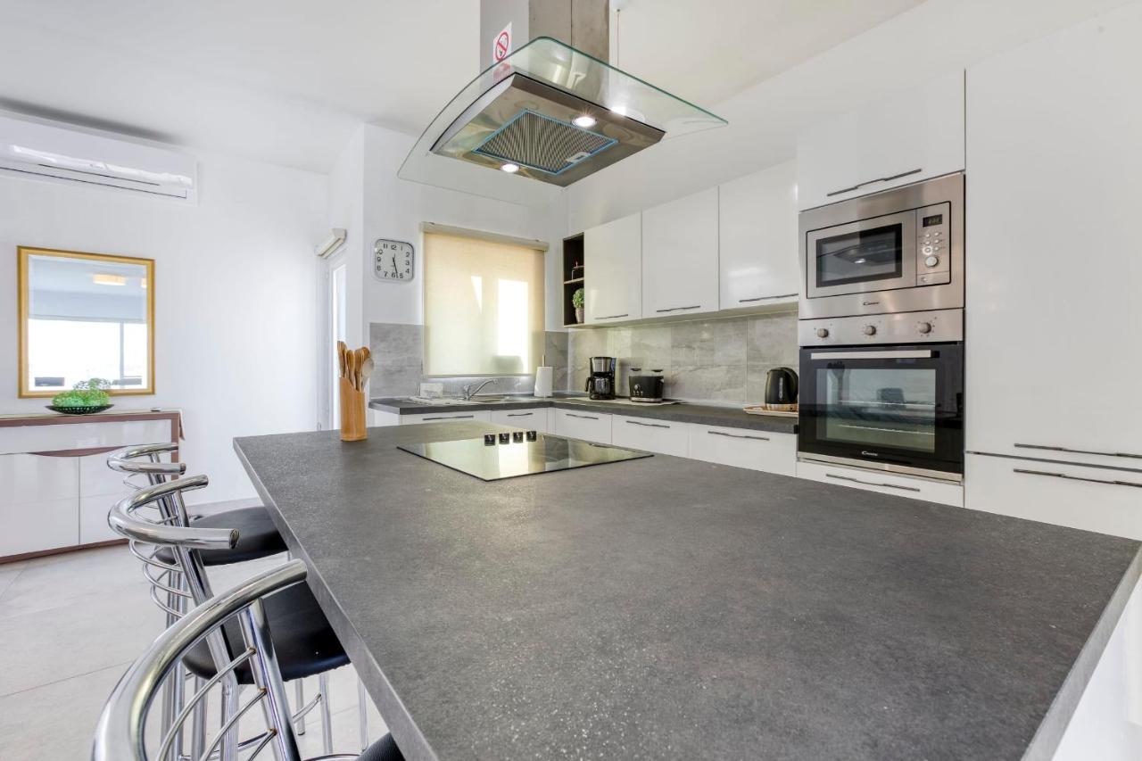 Gzira Penthouse - Hosted By Sweetstay Екстериор снимка